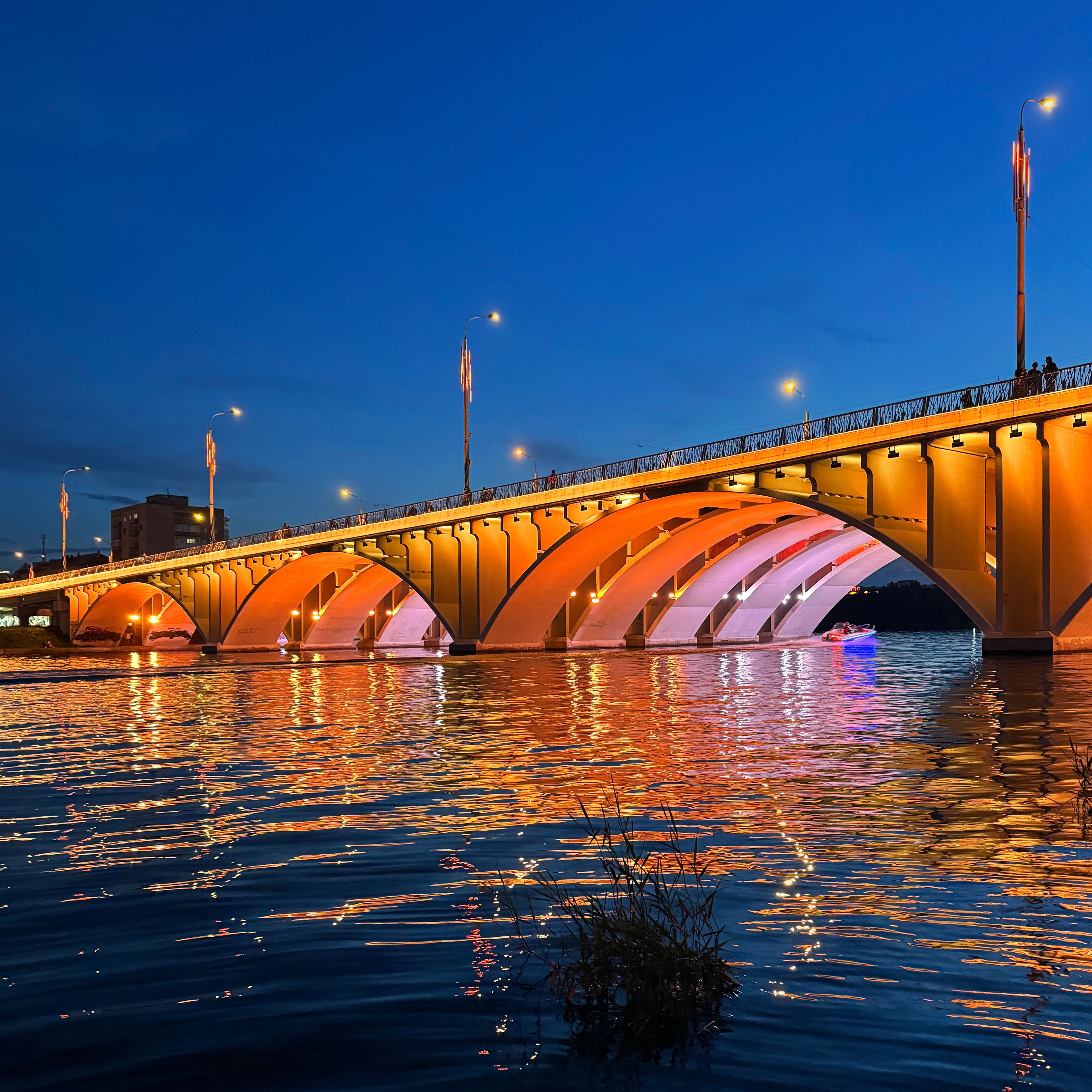 Макаровский мост